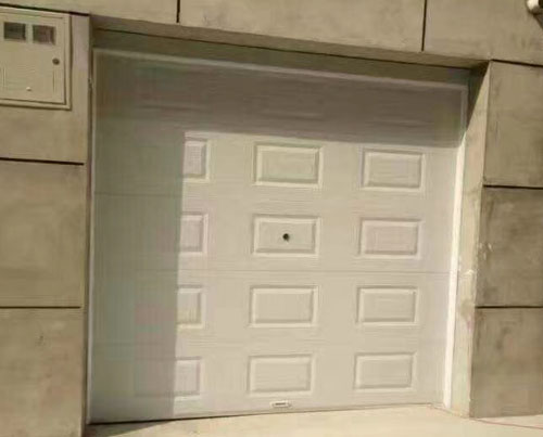 翻板車庫門優(yōu)點：